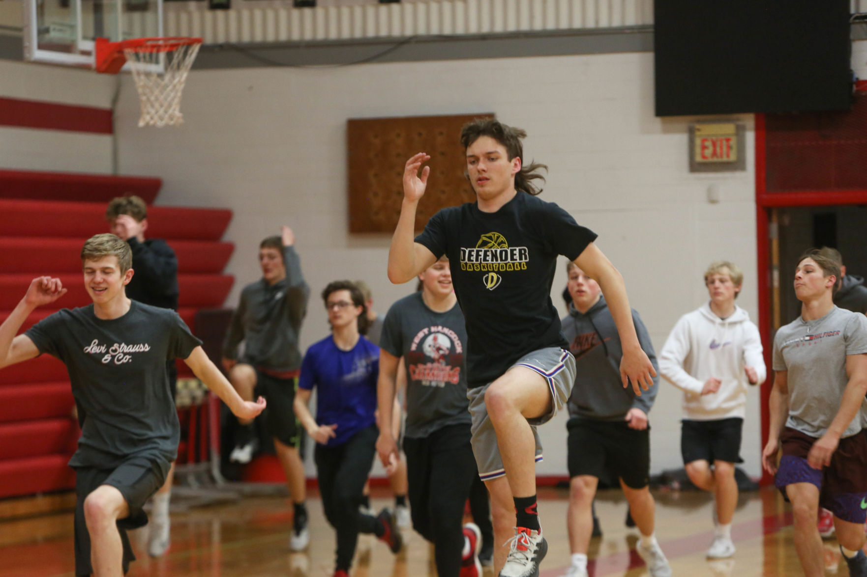 WH boys track practice 3.jpg
